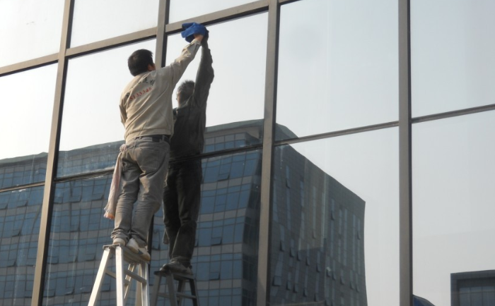 玻璃清洗 玻璃清洗