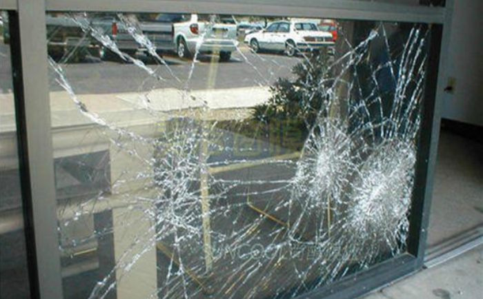 安全玻璃 安全玻璃